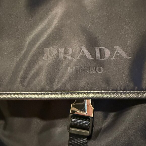 Prada Computer Messenger Bag Navy Blue Nylon and Leather Tessuto Saffiano Used - Picture 3 of 9